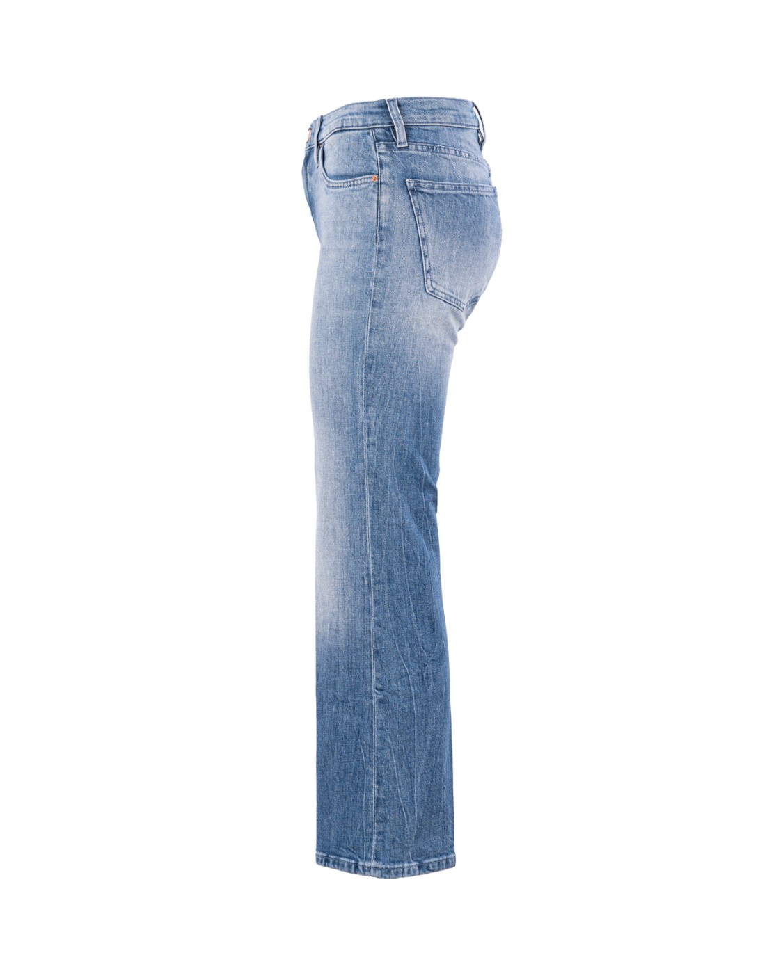 shop DON THE FULLER  Jeans: Don The Fuller denim "Belle".
Slim fit.
Lavaggio blu medio chiaro.
Taglio accorciato e leggermente a zampa.
Zip, bottone oro, salpa in pelle rosa, pallino rosa.
Composizione: 98% cotone organico 2% elastan riciclato.
Made in Italy.. BELLE DTF-D number 3349882